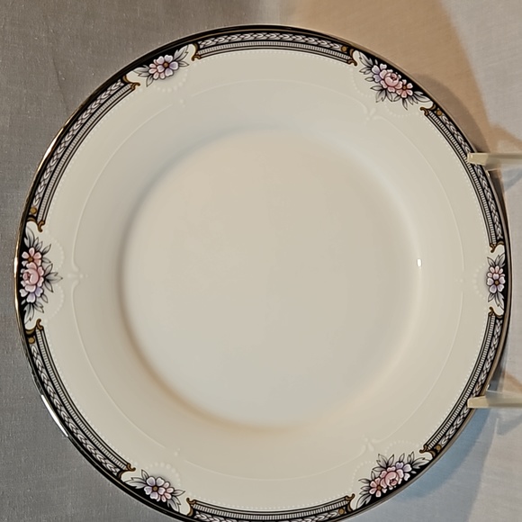 Noritake Halifax 7729 Bread & Butter Plate NEW Fine China - Picture 4 of 7